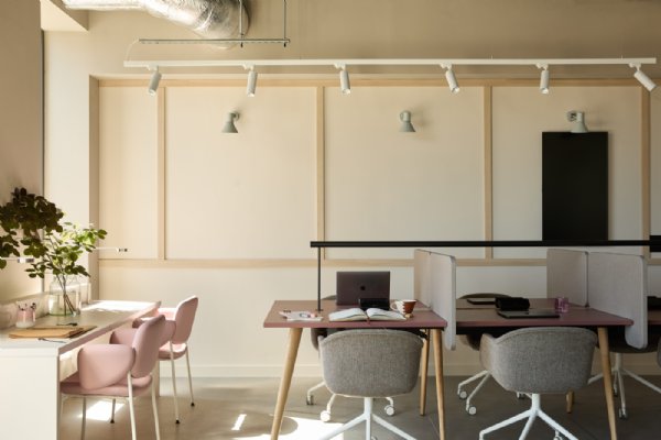 Property at 180 High Street,, Stratford, E15 2FD